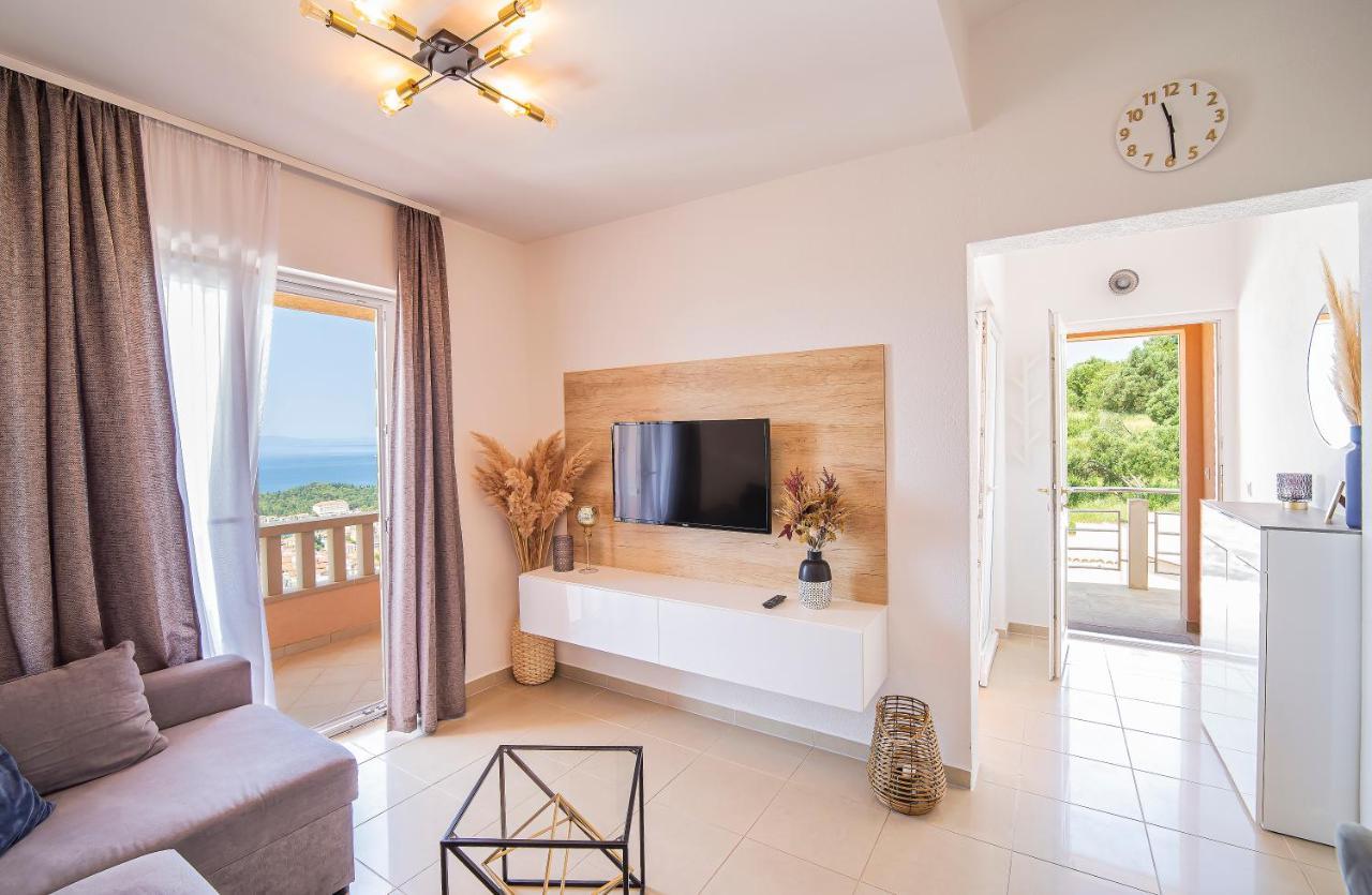 Apartments Emilija Makarska Exteriör bild